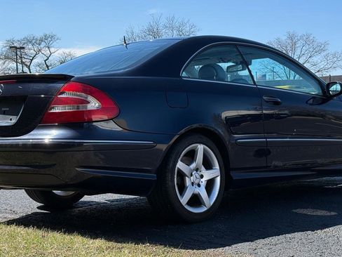Used 2005 Mercedes-Benz CLK 500 Coupe image 7