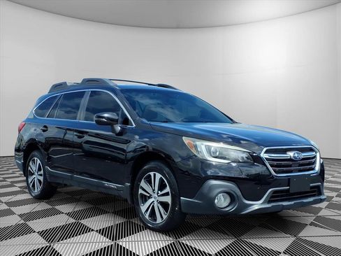 Used 2019 Subaru Outback 2.5i Limited w/ Popular Package #2 AWD/4WD image 1
