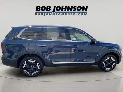 Used 2024 Kia Telluride S w/ S Sunroof Package AWD/4WD image 2