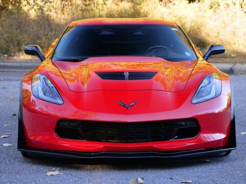 Used 2016 Chevrolet Corvette Z06 w/ 3LZ Preferred Equipment Group image 5