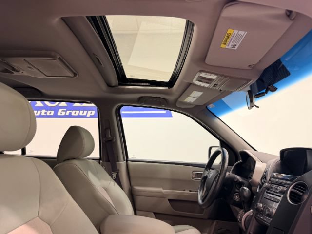 Used 2015 Honda Pilot SE image 32