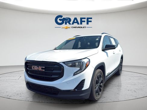 Used 2021 GMC Terrain SLE w/ Driver Convenience Package FWD image 1