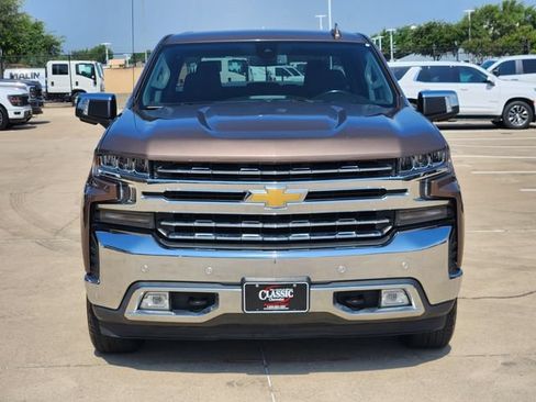 Used 2019 Chevrolet Silverado 1500 LTZ w/ Safety Package AWD/4WD image 11