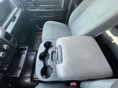 Used 2015 RAM 1500 Express AWD/4WD image 35