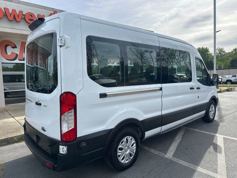 Used 2019 Ford Transit 350 XLT image 4