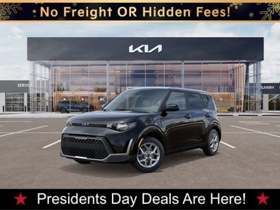 New 2025 Kia Soul LX