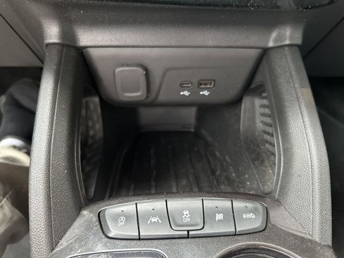 Used 2024 Chevrolet TrailBlazer LT w/ LT Cold Weather Package AWD/4WD image 22