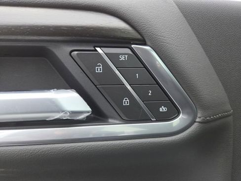 New 2026 GMC Sierra 3500 Denali w/ Denali Reserve Package image 13