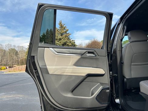 New 2026 GMC Acadia Elevation w/ Super Cruise Package image 59