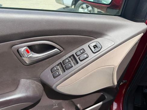 Used 2013 Hyundai Tucson GLS FWD image 6
