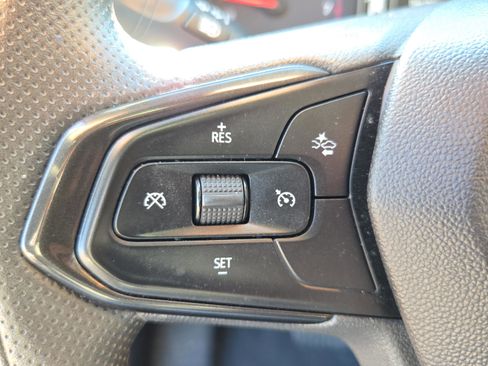 Used 2023 Chevrolet TrailBlazer LT image 28