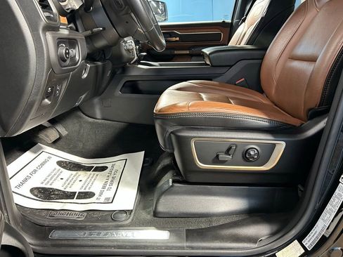 Used 2022 RAM 1500 Limited AWD/4WD image 16