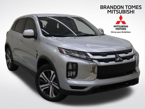 New 2025 Mitsubishi Outlander Sport ES image 1