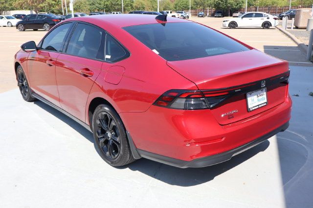 Used 2025 Honda Accord SE image 6