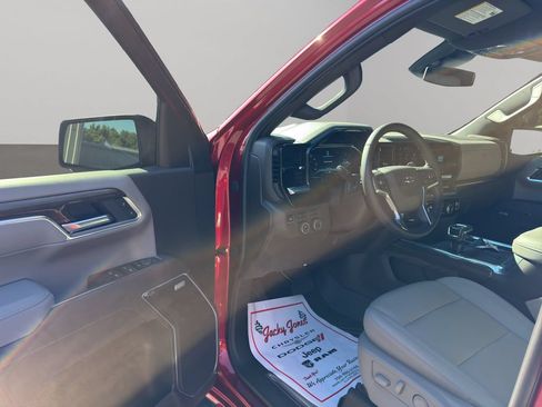 Used 2025 Chevrolet Silverado 1500 RST w/ RST All Star Premium Package AWD/4WD image 6