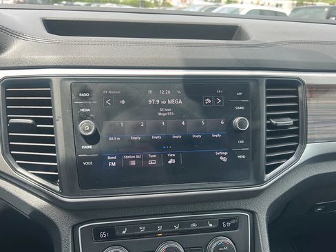 Used 2021 Volkswagen Atlas SE w/ Towing Package AWD/4WD image 32