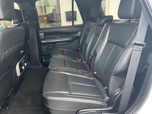 Used 2020 Ford Expedition XLT w/ Equipment Group 202A image 14