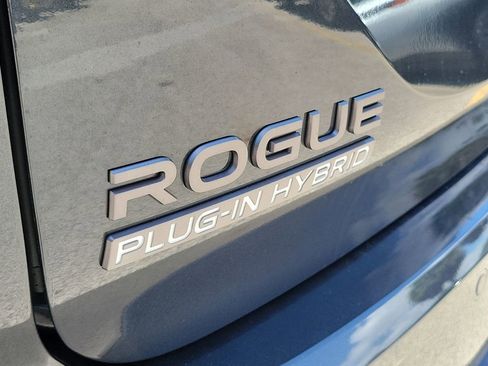 New 2026 Nissan Rogue SL AWD/4WD image 10