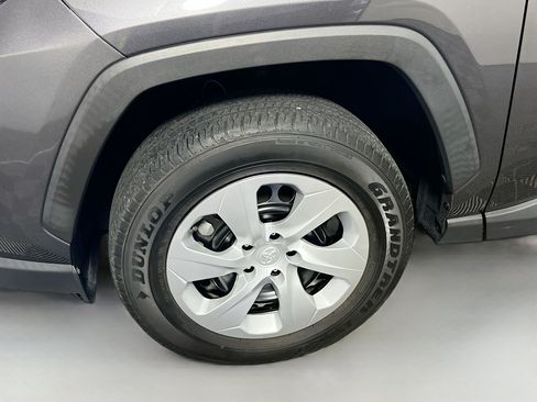 Used 2024 Toyota RAV4 LE FWD image 13