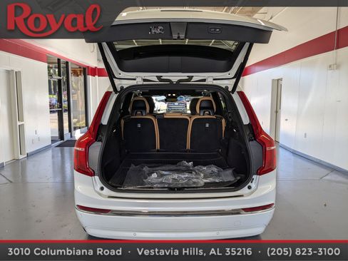 Certified 2023 Volvo XC90 B6 Ultimate image 13