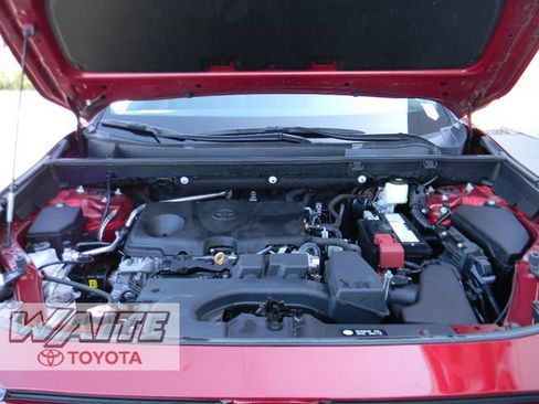 Used 2022 Toyota RAV4 Limited w/ Limited Grade Weather Package AWD/4WD image 4