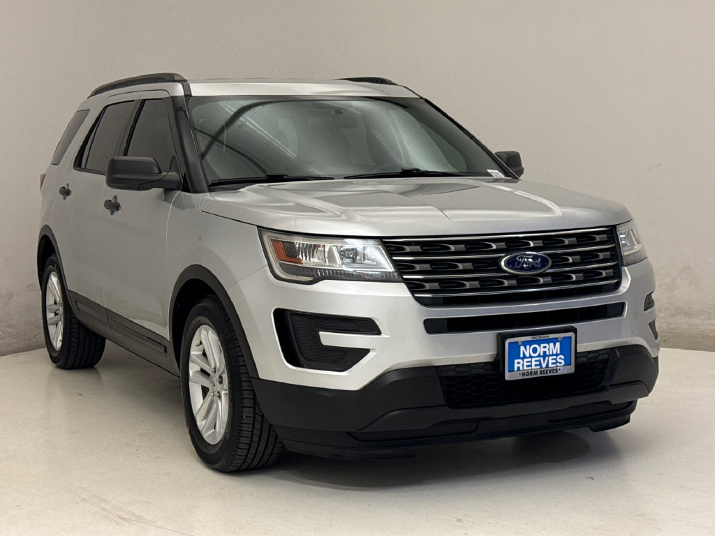 Used 2017 Ford Explorer FWD image 4