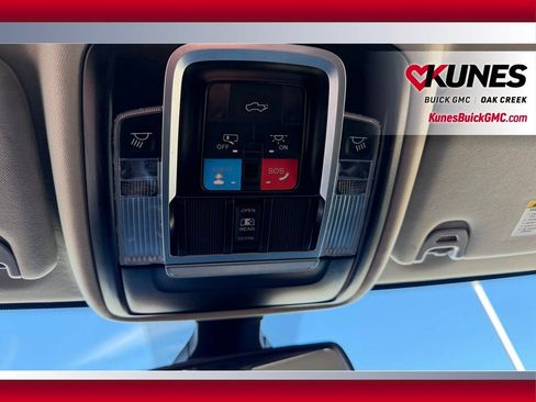 Used 2024 RAM 2500 Laramie image 25