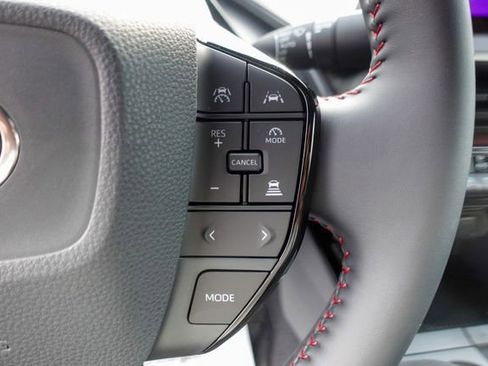 New 2026 Toyota Prius Plug-In Hybrid FWD image 16