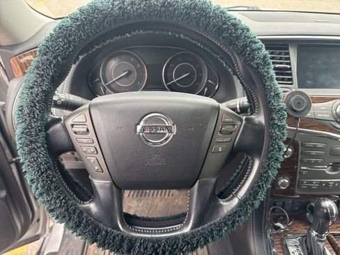 Used 2020 Nissan Armada SL AWD/4WD image 14