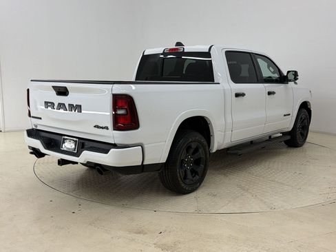Used 2025 RAM 1500 Big Horn AWD/4WD image 9