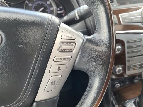 Used 2018 INFINITI QX80 4WD w/ Deluxe Technology Package image 29