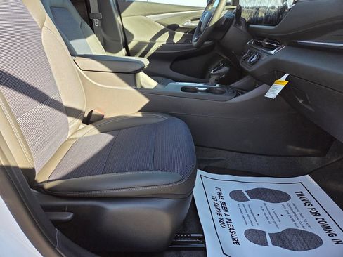 New 2026 Buick Envista Preferred w/ Convenience I Package FWD image 43