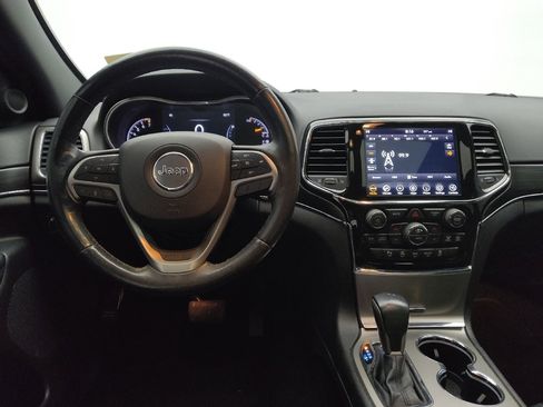 Used 2021 Jeep Grand Cherokee Limited image 22