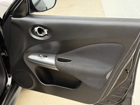Used 2014 Nissan Juke S AWD/4WD image 33