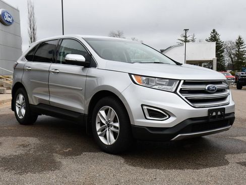 Used 2017 Ford Edge SEL w/ Equipment Group 201A AWD/4WD image 9