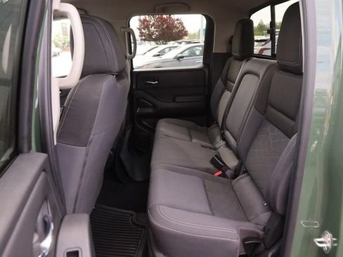 Certified 2025 Nissan Frontier SV w/ SV Convenience Package RWD image 9