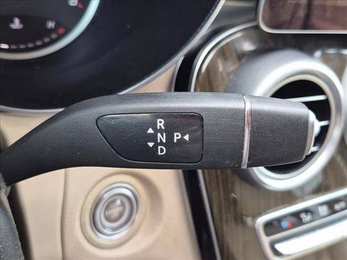 Used 2020 Mercedes-Benz GLC 300 w/ Premium Package image 14