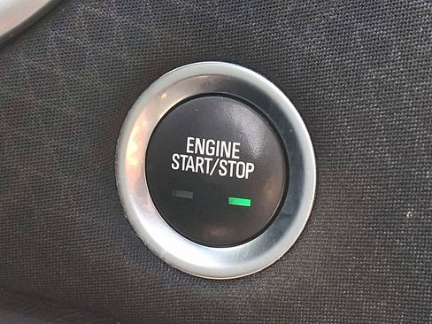 Used 2022 Chevrolet Malibu LT FWD image 23