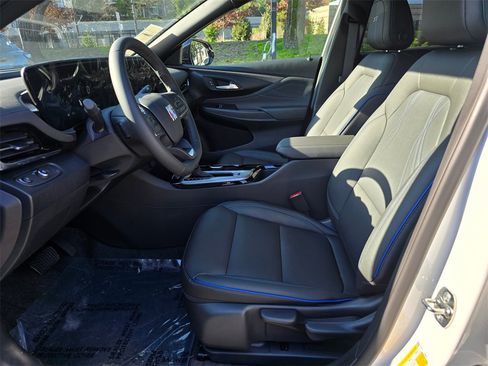 New 2026 Buick Envista Sport Touring image 51