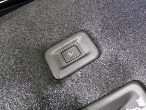 New 2026 Chevrolet Traverse RS image 31