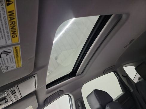 Used 2018 Honda CR-V EX-L image 24