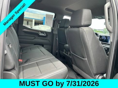 Used 2025 Chevrolet Silverado 1500 LT Trail Boss w/ Convenience Package II AWD/4WD image 31