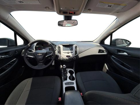Used 2017 Chevrolet Cruze LS FWD image 14