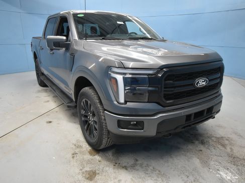 New 2025 Ford F150 Lariat w/ Equipment Group 502A High image 15