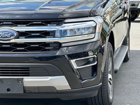 Used 2024 Ford Expedition Max Limited AWD/4WD image 47