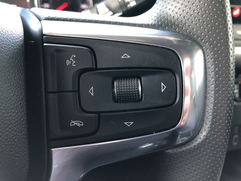 Used 2023 Chevrolet Blazer LT w/ Convenience Package FWD image 33