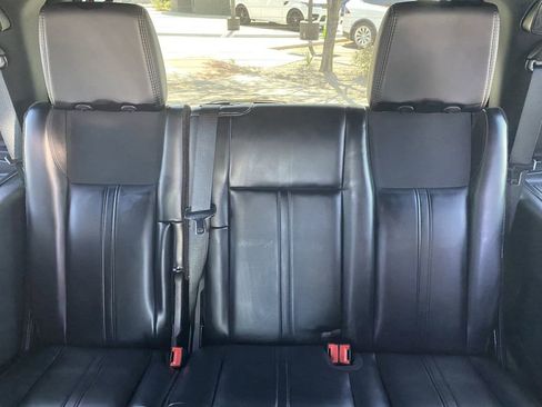 Used 2016 Lincoln Navigator Select AWD/4WD image 15