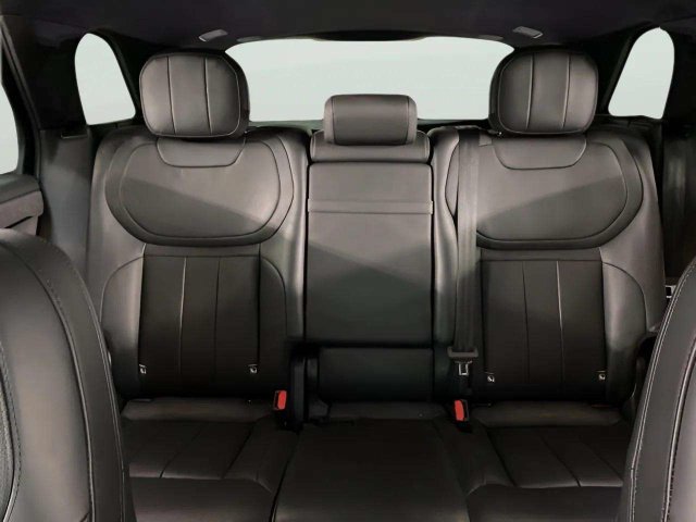 Used 2025 Land Rover Range Rover Sport SE AWD/4WD image 67