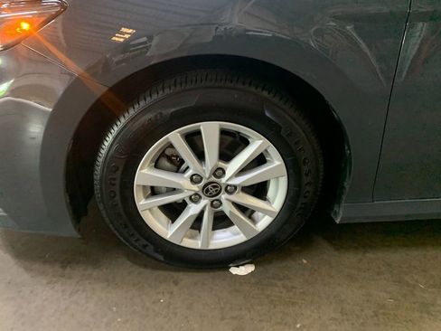 Used 2026 Toyota Camry LE FWD image 32