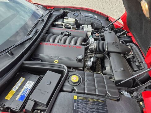 Used 1998 Chevrolet Corvette Convertible image 27
